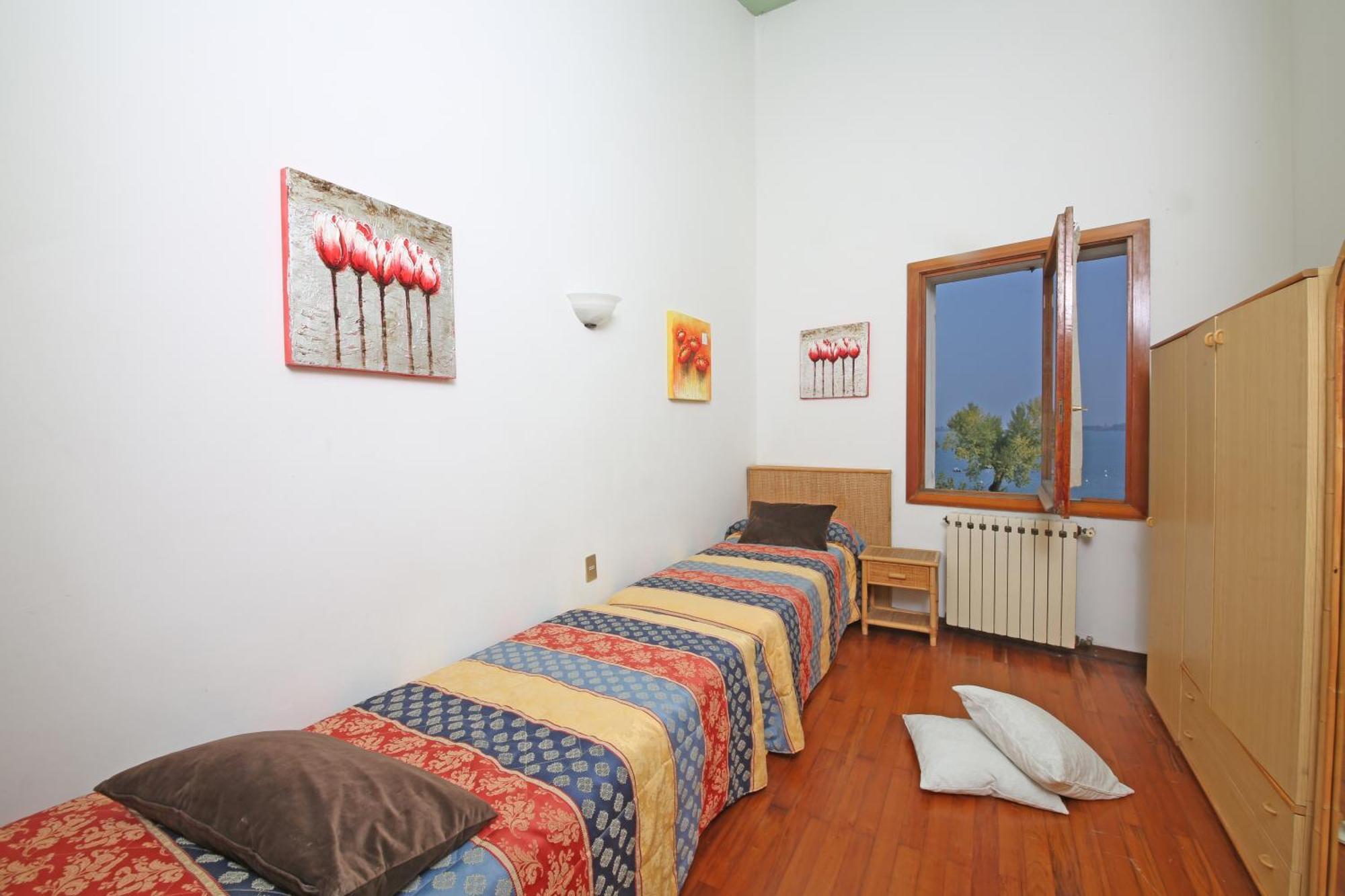 Villenpark Sanghen Manerba del Garda Habitación foto